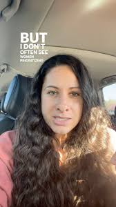 Anna Prieto's Instagram, Twitter & Facebook