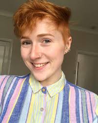 Every day I love having short hair more and more. : r/shorthairedhotties