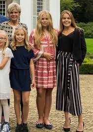 We bieden met veel plezier en enthousiasme opvang voor kinderen in de leeftijd van 0 tot 13 jaar: Amalia Stijlicoon In De Dop Modekoninginmaxima Nl