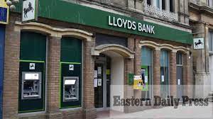 The lloyds bank branch, in commerical way, will remain temporarily closed so the building can be deep cleaned. Lloyds Bank In Lowestoft Town Centre Closes After Staff Member Diagnosed With Coronavirus Eastern Daily Press