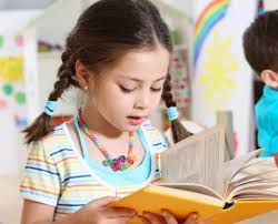 Anak kecil memang masih belum mengetahui cara membaca yang baik dan benar sehingga perlu dukungan dan dorongan dari orangtua. Cara Mengajar Anak Membaca Yang Baik