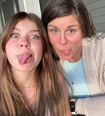 Tara Cheney's Instagram, Twitter & Facebook