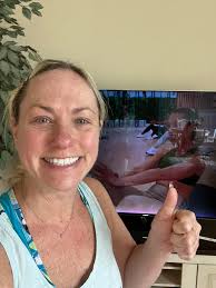 Happy Thanksgiving to all of you . Do whatever makes you happy today with  your fitness journey and don't let yourself feel guilty about your  decisions , whatever they may be .