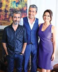 Erkan petekkaya haberleri en güncel gelişmeler ve son dakika haberler. Behind The Scenes Of Est S Broken Pieces Drama Quarterly