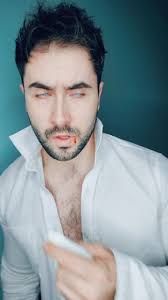 #duet #vampire #bloodsucker #idonthavetimeforthis