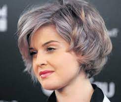 Der klassiker steht so gut wie jeder frau ist vielseitig und einfach zu stylen. Graue Haare Der Neue Trend Archzine Net