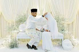 Selain tak harus bersentuhan, photo prewedding muslimah ini juga sangat sederhana dan tidak membutuhkan biaya besar. Dapatkan Inspirasi Untuk Prewedding Wanita Bercadar Gallery Pre Wedding