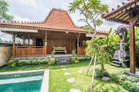 Fungsi bagian rumah adat joglo jawa. Mengenal 7 Jenis Rumah Joglo Yang Punya Keunikan Tersendiri