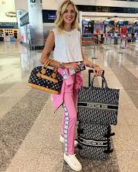 It influences minds of thousands of users while promoting a product or service to the masses. The Pink Jacket Chiara Ferragni On The Account Instagram Of Chiaraferragni Spotern