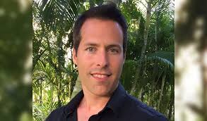 Sex and Racial/Ethnic Differences in Sleep Quality and Its Relationship  with Body Weight Status Among US College Students