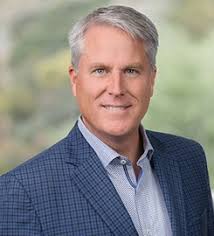 Mike Whitton's Instagram, Twitter & Facebook