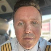 Simon Howlett's Instagram, Twitter & Facebook