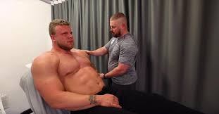 Stoltman is the first brit to win world's strongest man since eddie hall in 2017. Tom Stoltman 286kg 629lb Atlas Stone Load Strongman Forums T Nation