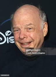 1,870 Wallace Shawn Photos & High Res Pictures