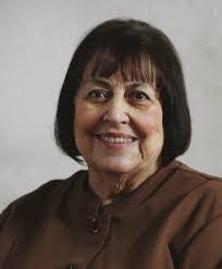 Barbara Pilch's Instagram, Twitter & Facebook