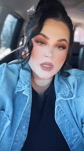 We getting starbucks ok ✌🏻#starbucks #idgaf #viralvideo #fyp  #giveyourbodythegoodstuff