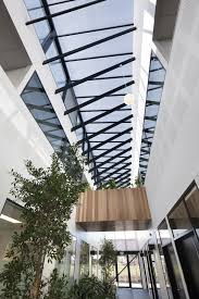 Gallery Of Ballarat Community Health Primary Care Centre Designinc 8 Healthcare Inspiration Healthcare Design Architecture