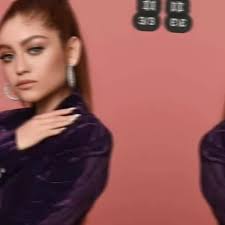 #CapCut #karolsevillaokay Nuevas fotos de karol Sevilla en instagram  #parati #karolsevillaofc ☺️♥️🤩💅