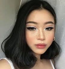Black And White Eyeliner Ideas White Eyeliner Makeup Look Fashion Makeup No Eyeliner Makeup Beauty Makeup