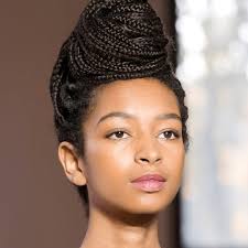 An article on wedding hairstyles for long hair has been long needed since my hair has been growing out so i can do all the romantic updo with braids for the weddings i have i have a simple tutorial for all kinds of hair from natural wavy hair, to straight or curly so you can look like your pinterest boards. 11 Chic And Simple Hairstyles For Wedding Guests