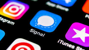 The fact that signal let me turn off read receipts, online status, and typing. visibility is making me realise how peaceful all communication *could. Signal Patches Minor Approximate Location Disclosure Flaw The Daily Swig
