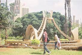 There are many national monuments, constructions, sculptures and wonderful. Freedom Corner Uhuru Park Uhuru Park Kenya