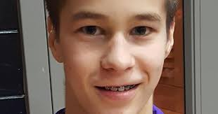 Central DeWitt freshman dominates at Lueders Invitational