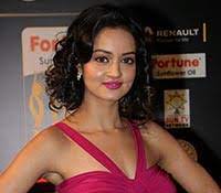 5 ft 6 in weight. Shanvi Srivastava Biography