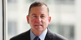 SPRING 2022: Barron Segar '84