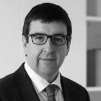 Manuela Serrano, Europe