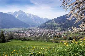 Times and services may vary during weekends and holidays. Holiday In Lienz Osttirol Tourism