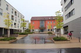 Auch die schöne erdgeschosswohnung selbst lässt keine wünsche für jung und alt offen: Mellrichstadt