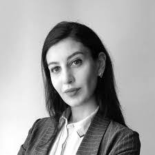 Ani Asatryan's Instagram, Twitter & Facebook