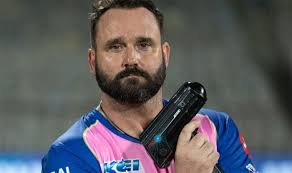 IPL 2022: राजस्थान रॉयल्स से गेंदबाजी कोच के तौर पर फिर जुड़ा काउंटी  क्रिकेट का यह स्टार