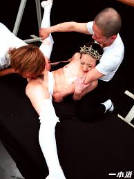 Beautiful Naked Ballerina 初裏公演！恥じらい裸バレエ フェラチオエロ動画 Fellatio Gallery