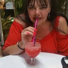 Liz Titley-Fennell (@LizTitley)