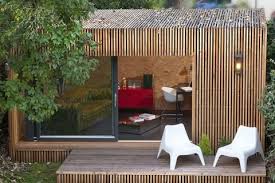 Gartenlaube Ecospace Studio Kleine Fertighauser Gartnern Mit Wenig Platz Hinterhof Studio