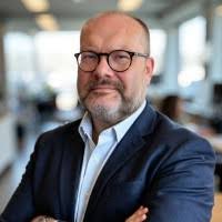 Leslie Chaney Email & Phone Number