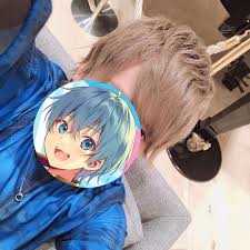 ころん すとぷり on instagram 久しぶりのインスタ この前の撮影の時のやーつ w どう かっこいいって言ってもらいたいだけの投稿 かわいいでもいいよ もうなんでもいいよ すとぷり かわいい かわいいチビ