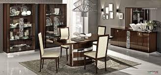 Walnut Glossy Extendable Dining Set Made And Imported From Italy This Rich And Luxurio Modern Dining Room Set Contemporary Dining Room Sets Dining Sets Modern