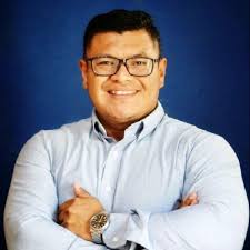 Buen día, estimada red, pasó a robarles unos minutos de su tiempo y  agradecerles de antemano, el día sábado se volvió realidad uno de mis  sueños, ahora digo con propiedad meta cumplida!,