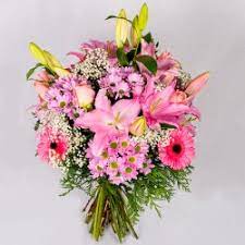 Floristeria Online Envio De Flores A Domicilio Madrid Las Camelias Arte Floral