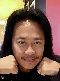 Calvin Choy's Instagram, Twitter & Facebook