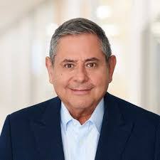 Rob Strayer's Instagram, Twitter & Facebook