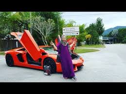 .mesir, jordan, arab saudi dan iraq, dato seri vida yang tular menerusi lagu terbaru beliau, i am me kini dikatakan telah menarik minat jenama pengeluar model kenderaan mainan terkenal, hot wheels sehingga mengeluarkan replika kereta bentley beliau yang berwarna putih beserta tulisan qu puteh. Bentley Dan Lamborghini Aventador Vip Dato Seri Vida Gempak Youtube