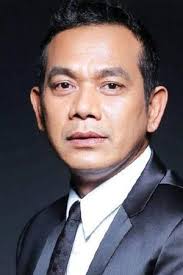 Thousands of popular movies similar to kala malam bulan mengambang (2008) are available to watch for free on various online streaming websites and are included with your free trial in addition to this full movie stream of. Kala Malam Bulan Mengambang 2008 Trakt Tv
