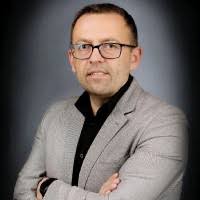 90+ profili według frazy „Sadowski”