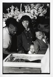 Dr King S Children Viewing His Body For First Time At The Funeral April 1968 The Martin Luther King Jr Center History Black History Facts African History