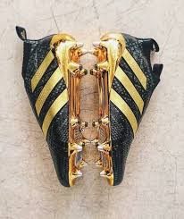 Acquista e vendi autentiche calzature adidas purecontrol firm ground cleats paul pogba by9143 e migliaia di altre sneakers adidas con informazioni sui prezzi e date di uscita. Paul Pogba S Amazing Adidas Boots Even Football Highlights Soccer Boots Soccer Cleats Adidas Boots