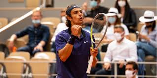 Head graphene 360+ extreme tour racquet. Lorenzo Musetti Removed From Toronto Qualifying Due To Covid Breach
